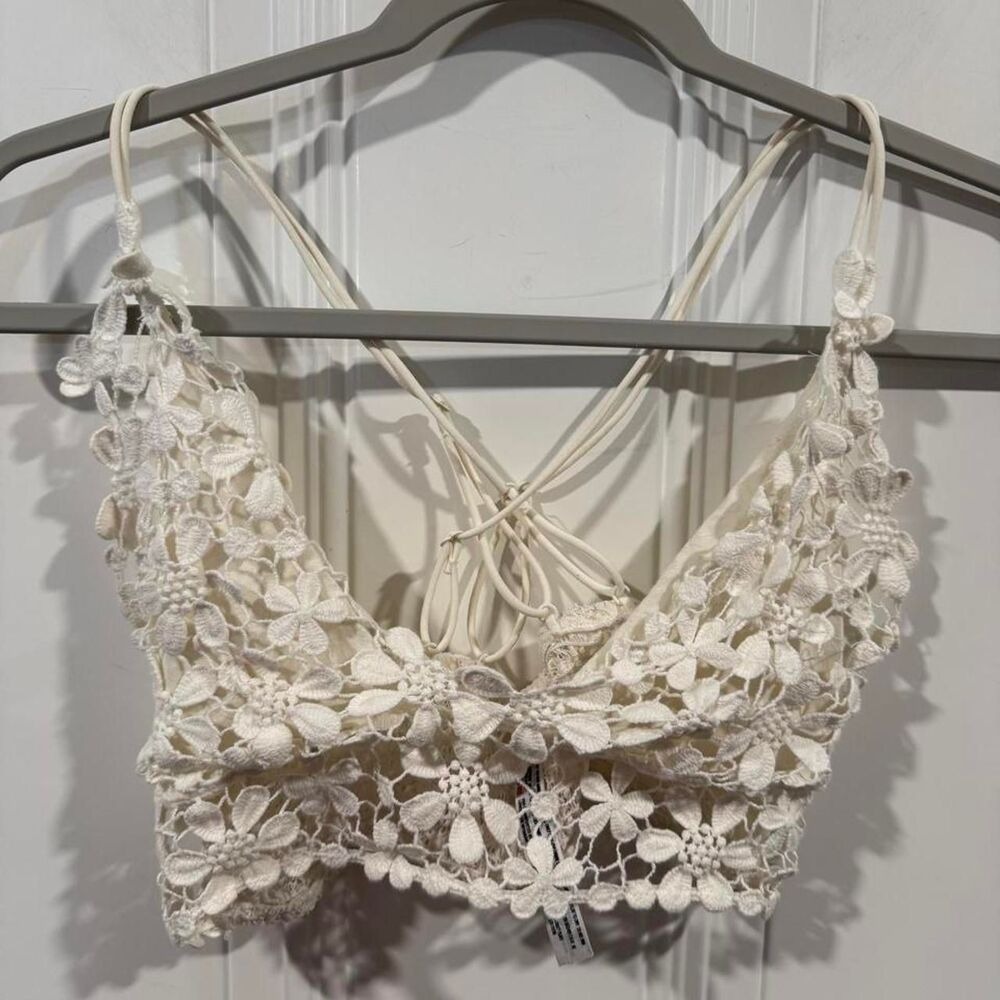 Free-people Women's Cream and White Bra